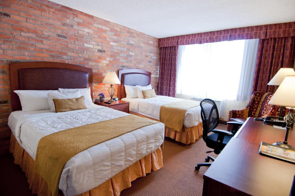 Quality Hotel Downtown-Inn At False Creek Ванкувер Екстер'єр фото